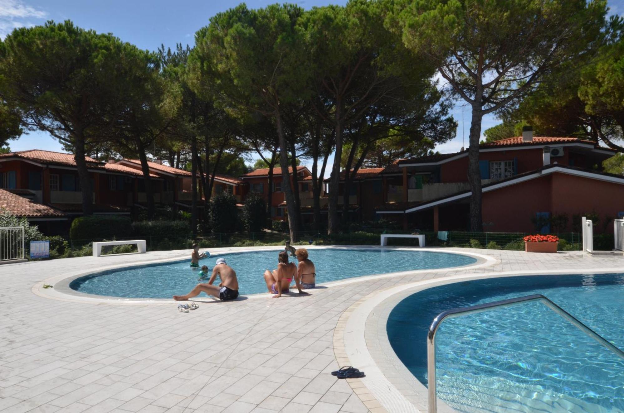 Villaggio Euro Residence Club Bibione Buitenkant foto